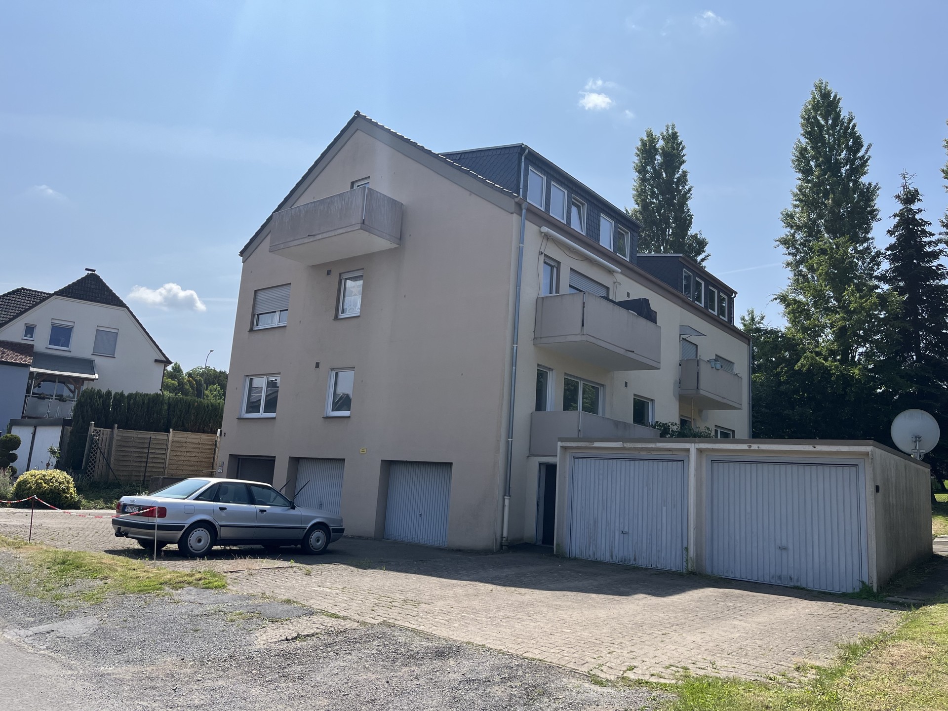 Straßenansicht