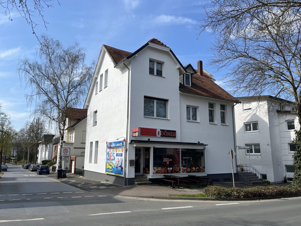 Straßenansicht