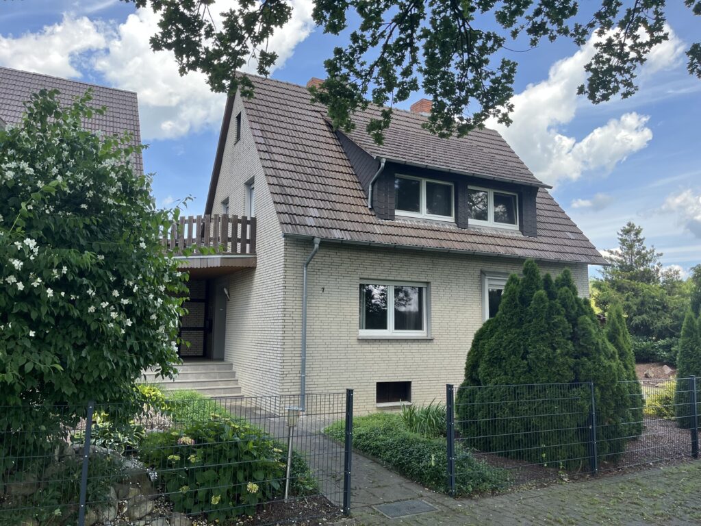 Straßenansicht Neu