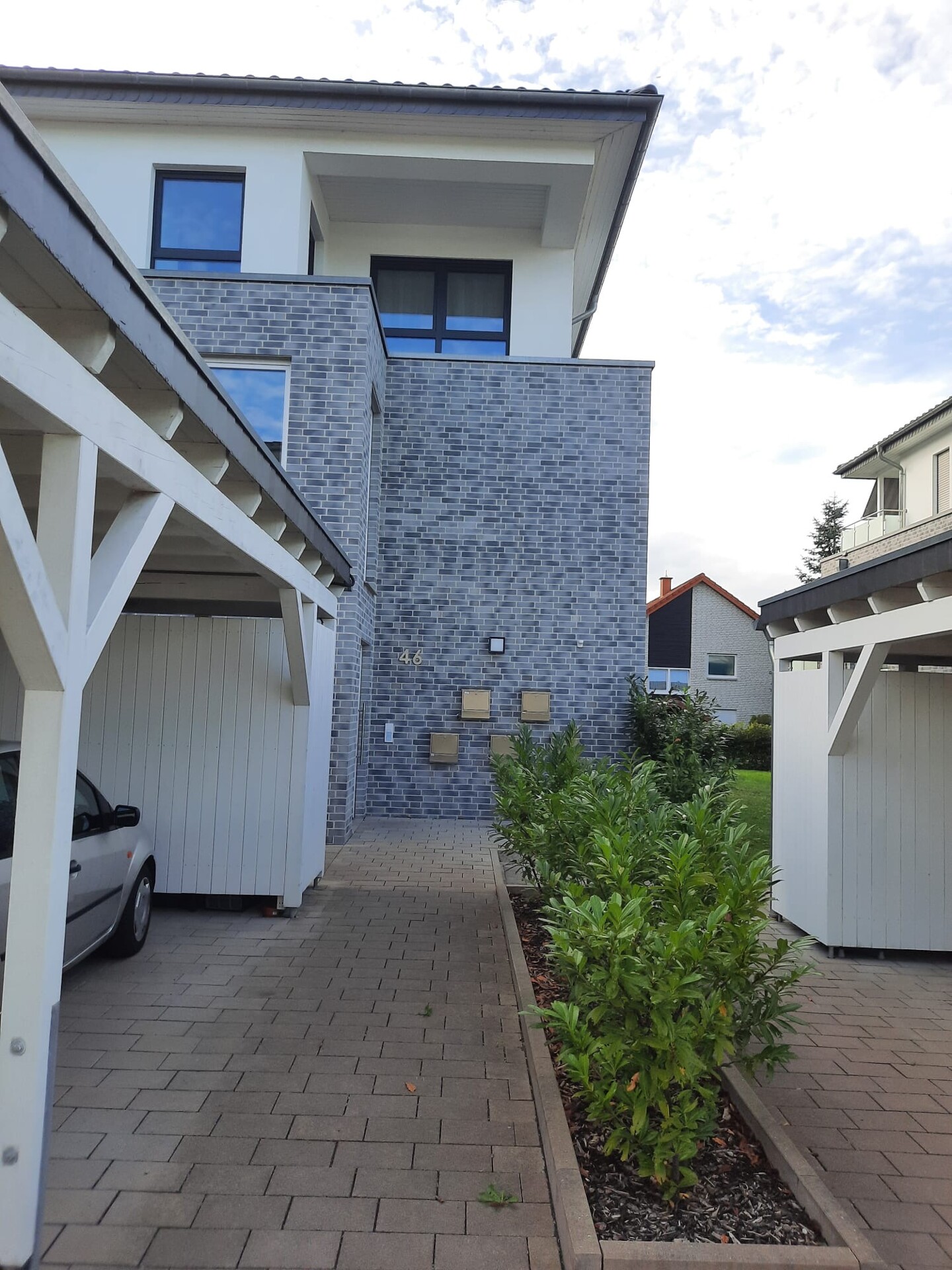 Zuwegung zum Haus